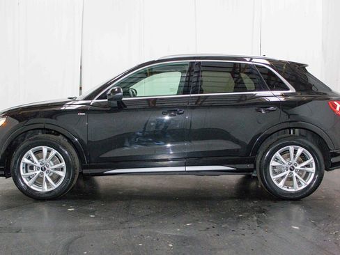 Used 2023 Audi Q3 2.0T Premium Plus w/ Premium Plus Package image 4