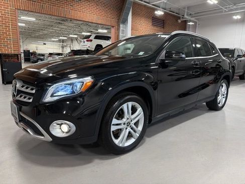 Used 2019 Mercedes-Benz GLA 250 4MATIC image 3