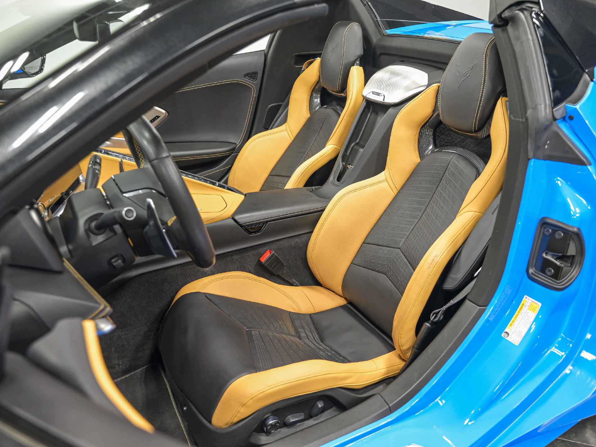 Used 2022 Chevrolet Corvette Stingray Preferred Conv w/ Z51 Performance Package RWD image 14