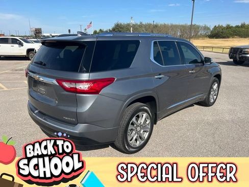 Used 2021 Chevrolet Traverse Premier FWD image 7