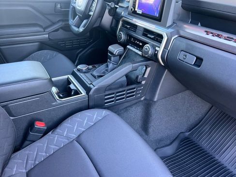 New 2026 Toyota Tacoma SR5 image 15