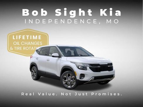 New 2026 Kia Seltos LX FWD image 8