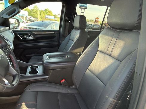 Certified 2022 Chevrolet Tahoe RST w/ Sport Performance Package image 14