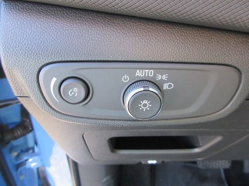 Certified 2024 Chevrolet TrailBlazer LT w/ Driver Confidence Package image 23