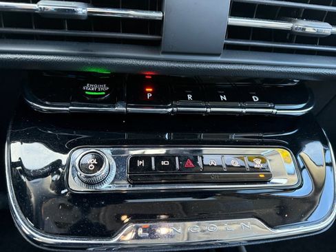 Used 2024 Lincoln Corsair Reserve w/ Equipment Group 201A image 23