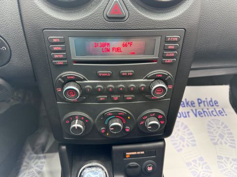 Used 2007 Pontiac G6 GT w/ Premium Package FWD image 13
