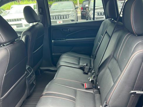 Used 2022 Honda Pilot TrailSport image 15