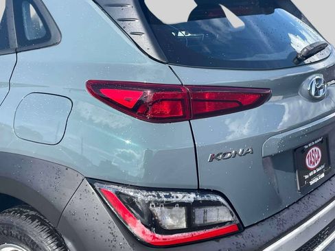 Used 2022 Hyundai Kona SE AWD/4WD image 11