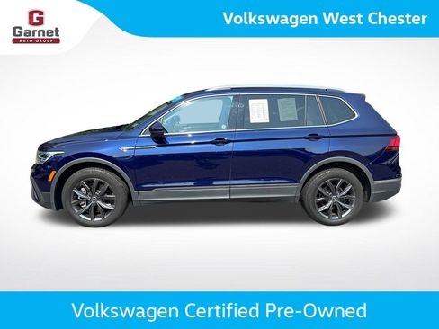 Certified 2023 Volkswagen Tiguan SE FWD image 2