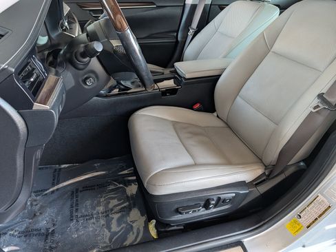 Used 2016 Lexus ES 350 image 26
