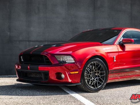 Used 2014 Ford Mustang Shelby GT500 w/ Equipment Group 821A image 34