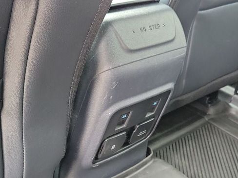 Used 2024 Ford Bronco Wildtrak AWD/4WD image 25