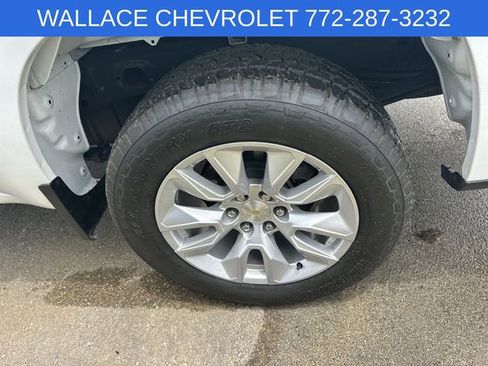 Certified 2022 Chevrolet Silverado 1500 Custom AWD/4WD image 13