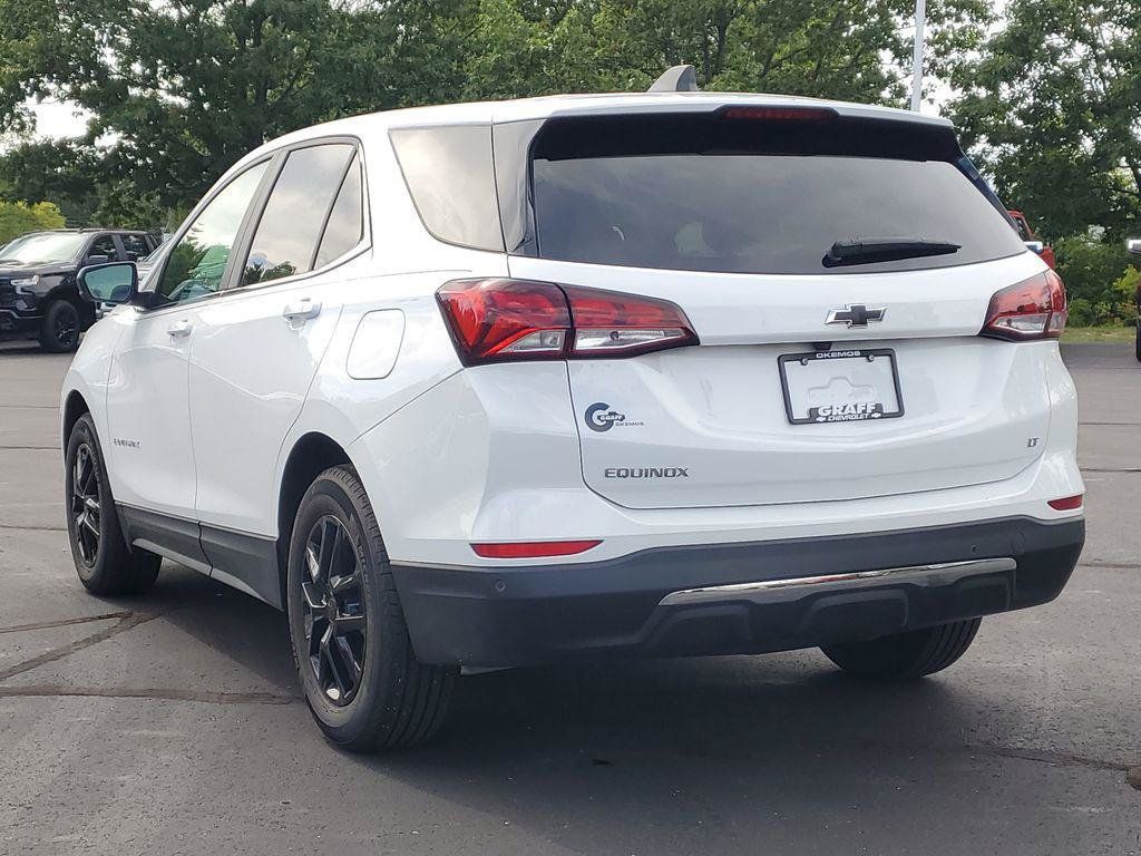 Used 2024 Chevrolet Equinox LT w/ LPO, Floor Liner Package FWD image 4