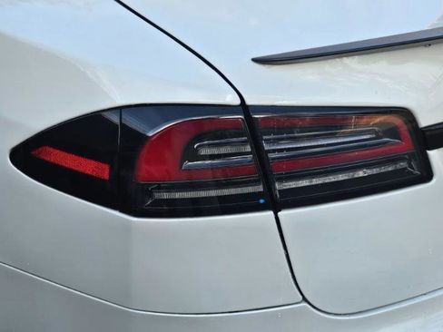 Used 2023 Tesla Model S Plaid image 25