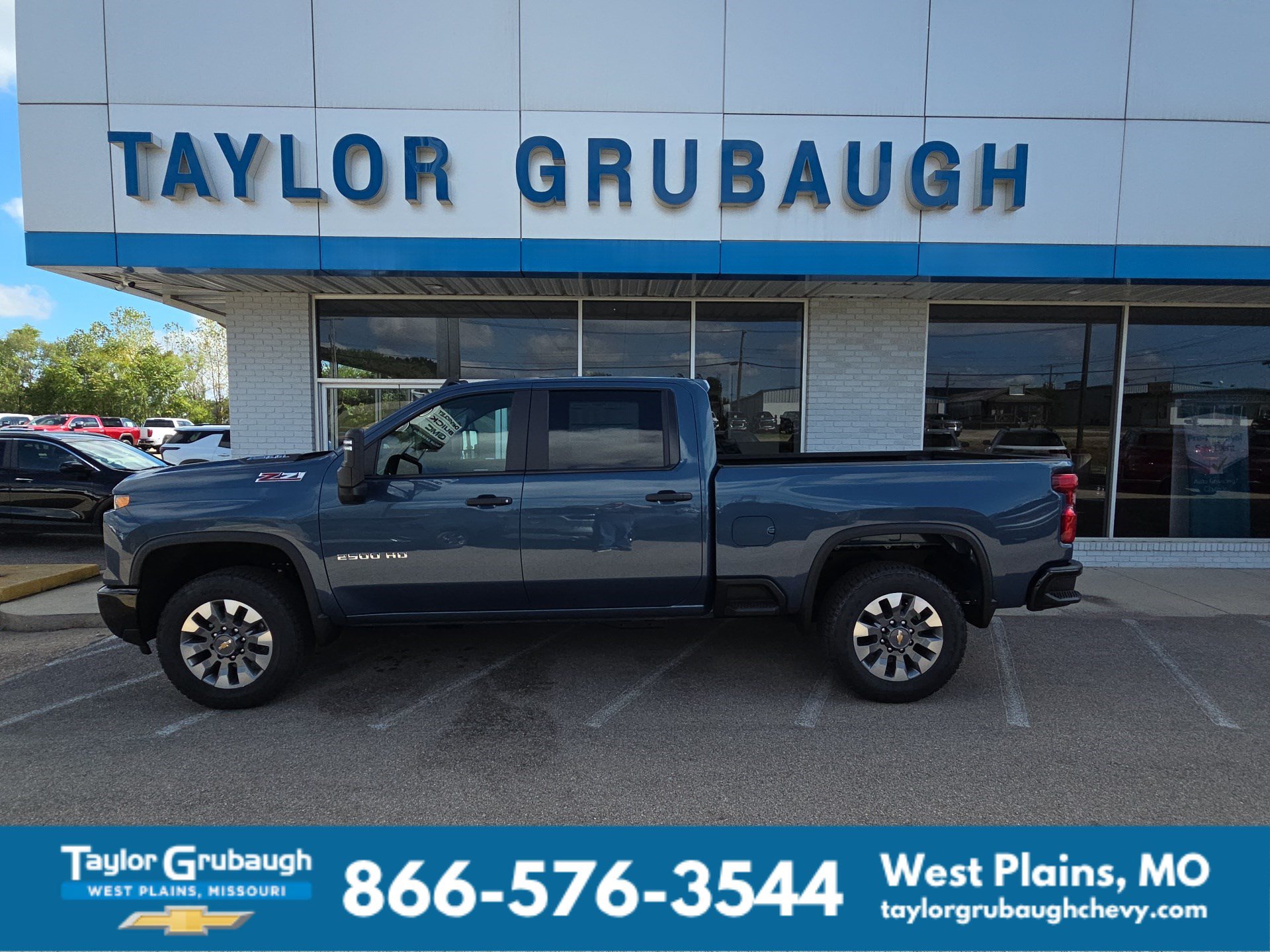 New 2026 Chevrolet Silverado 2500 Custom AWD/4WD image 1