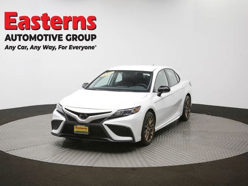 Used 2023 Toyota Camry SE AWD/4WD image 56