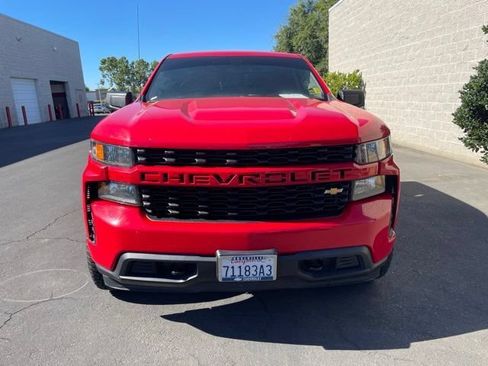 Used 2020 Chevrolet Silverado 1500 Custom RWD image 2