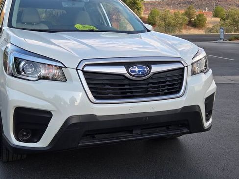 Used 2020 Subaru Forester Premium w/ Popular Package #1 AWD/4WD image 8