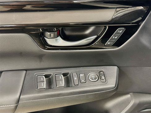 Used 2024 Honda CR-V EX-L image 17