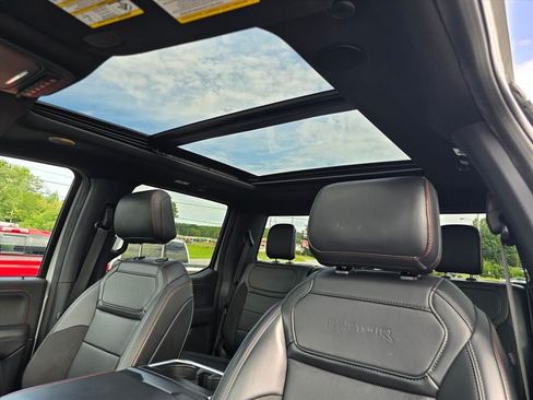 Used 2024 Ford F150 Raptor AWD/4WD image 9