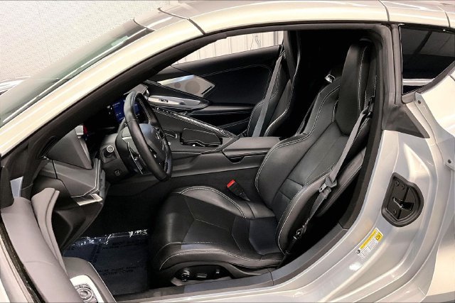 Used 2021 Chevrolet Corvette Stingray Preferred Cpe w/ Battery Protection Package RWD image 23