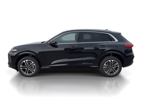 New 2025 Audi Q5 Premium Plus image 2