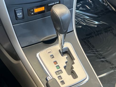 Used 2010 Toyota Corolla LE FWD image 21