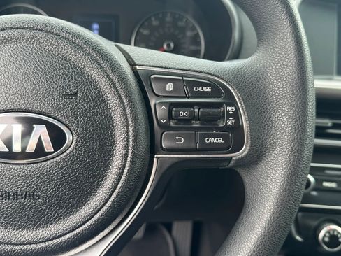 Used 2018 Kia Optima LX FWD image 15
