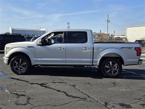 Used 2017 Ford F150 XLT w/ Equipment Group 302A Luxury image 6