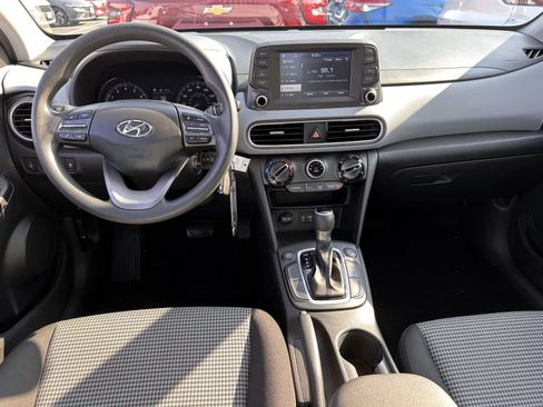 Used 2018 Hyundai Kona SE AWD/4WD image 14