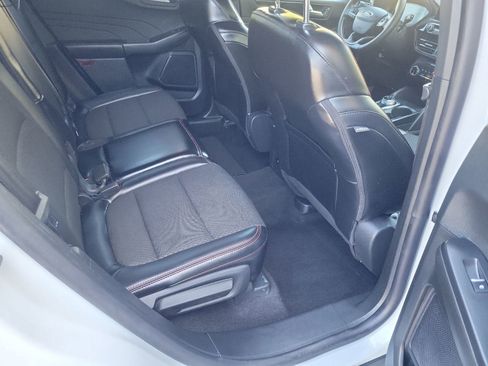 Used 2025 Ford Escape ST-Line FWD image 13