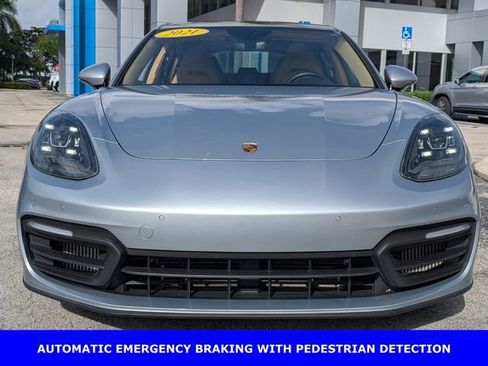 Used 2021 Porsche Panamera RWD image 2