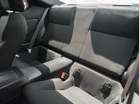 Used 2023 Toyota GR86 RWD image 38