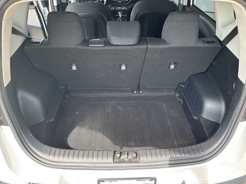 Used 2021 Kia Soul LX FWD image 17