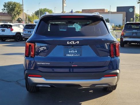 New 2026 Kia Sorento S w/ S Panoramic Sunroof Package image 6