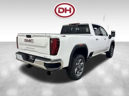 New 2025 GMC Sierra 3500 SLT image 20