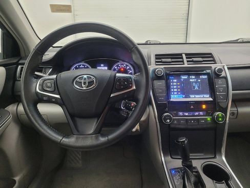 Used 2017 Toyota Camry XLE FWD image 22
