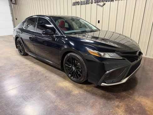 Used 2021 Toyota Camry XSE image 6