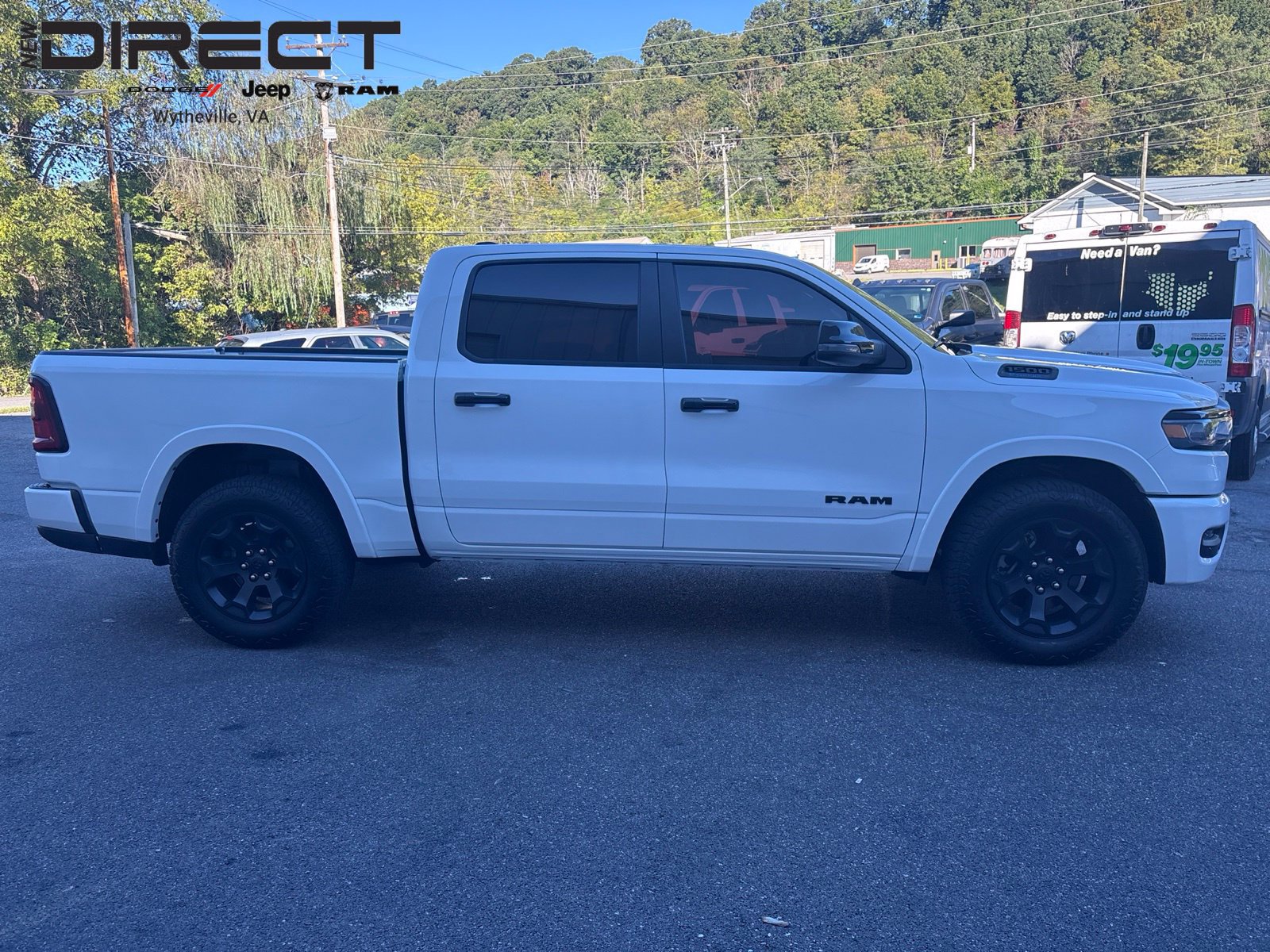 Used 2025 RAM 1500 Big Horn AWD/4WD image 6