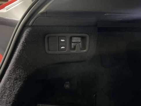 Used 2019 Lamborghini Urus AWD/4WD image 59