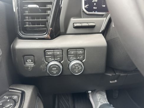 New 2026 GMC Sierra 2500 AT4X w/ AT4X AEV Edition image 32