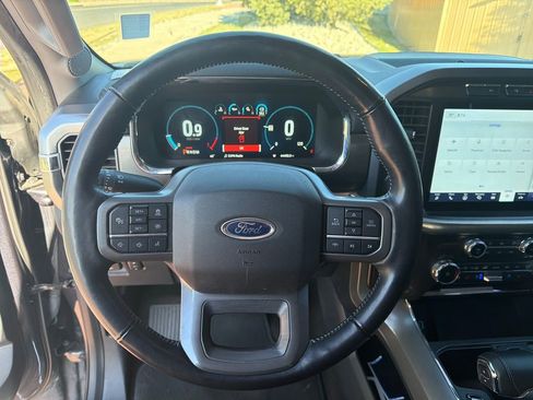 Certified 2022 Ford F150 Lariat w/ Equipment Group 502A High AWD/4WD image 16