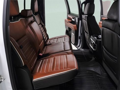 Used 2024 GMC Sierra 2500 Denali Ultimate w/ LPO, GMC Protection Package image 34