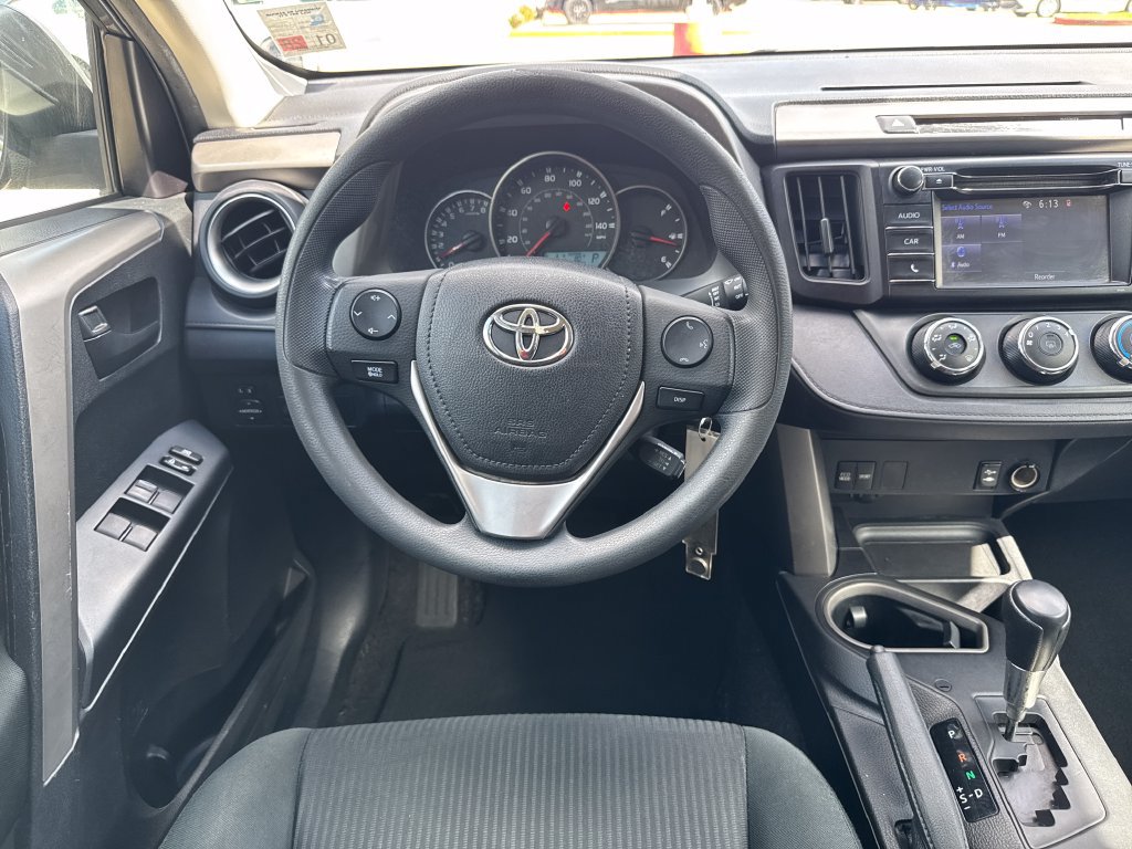 Used 2016 Toyota RAV4 LE FWD image 19