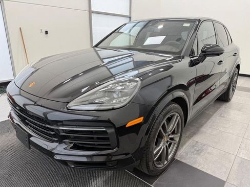 Used 2021 Porsche Cayenne E-Hybrid AWD/4WD image 1