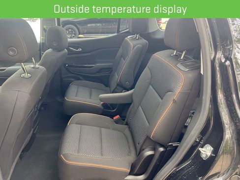 Used 2023 GMC Acadia AT4 w/ LPO, Cargo Package AWD/4WD image 37
