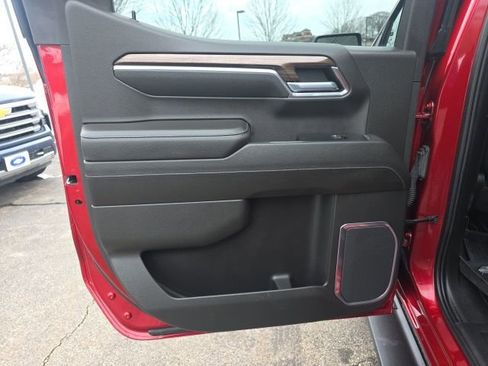 Used 2022 Chevrolet Silverado 1500 LT Trail Boss w/ LT Trail Boss Premium Package image 17