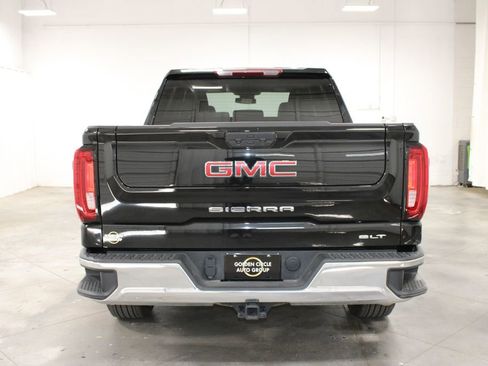 Used 2025 GMC Sierra 1500 SLT image 8
