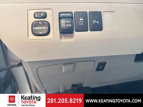 Used 2012 Toyota Sienna image 12